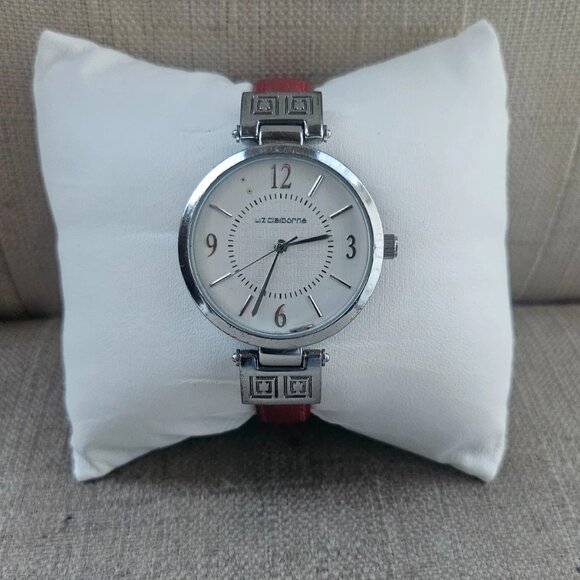 Liz Claiborne Women Wristwatch Analog Quartz Red patent Leather Strap Watch - Picture 3 of 10